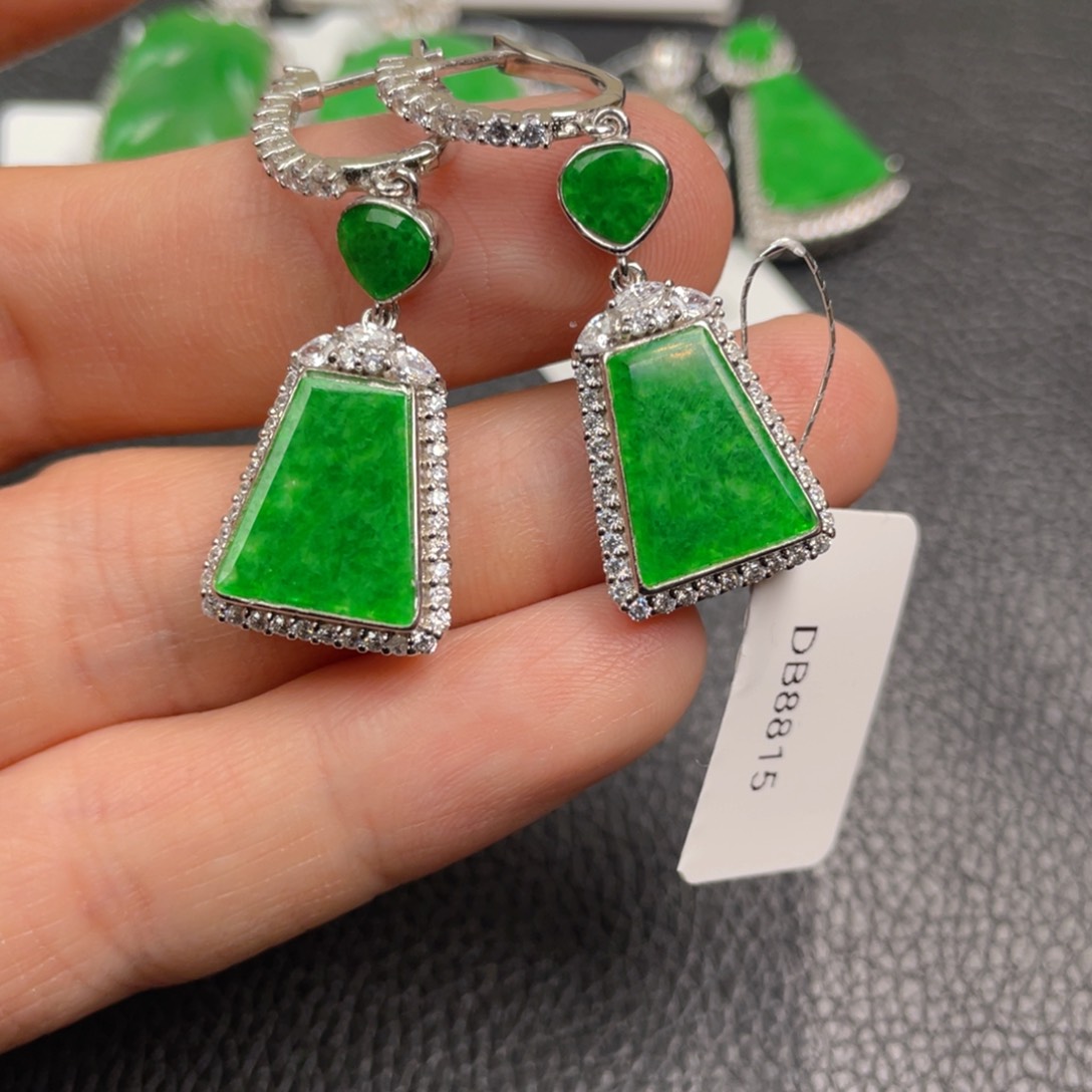 翡翠吊坠(不含链)银S925镶嵌吊坠