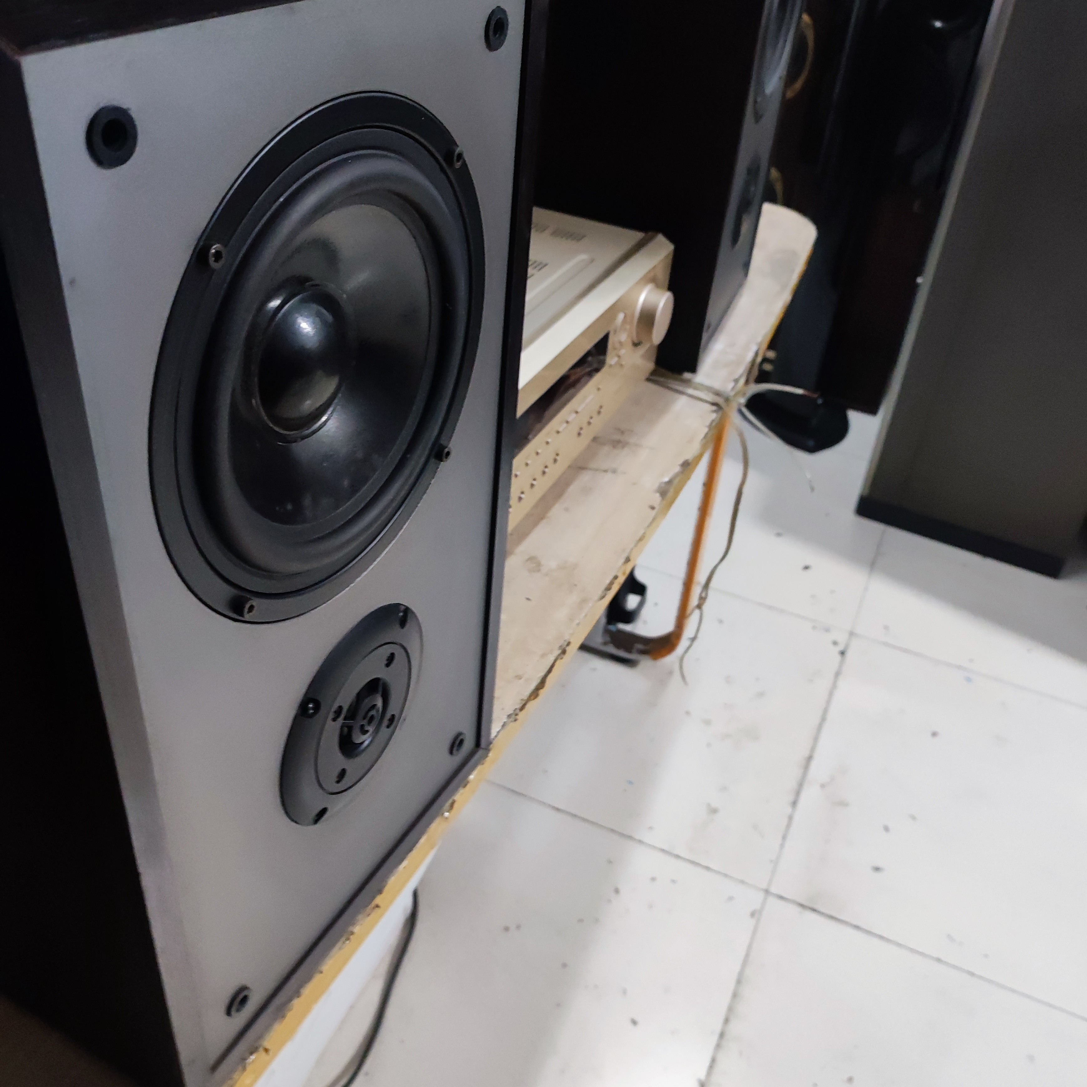 8新  二手音箱运费自理