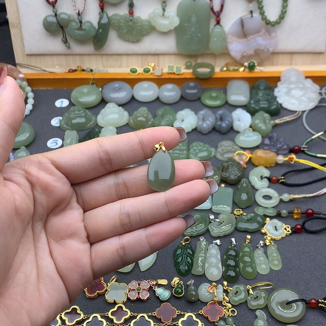 和田玉吊坠(不含链)银S925镶嵌