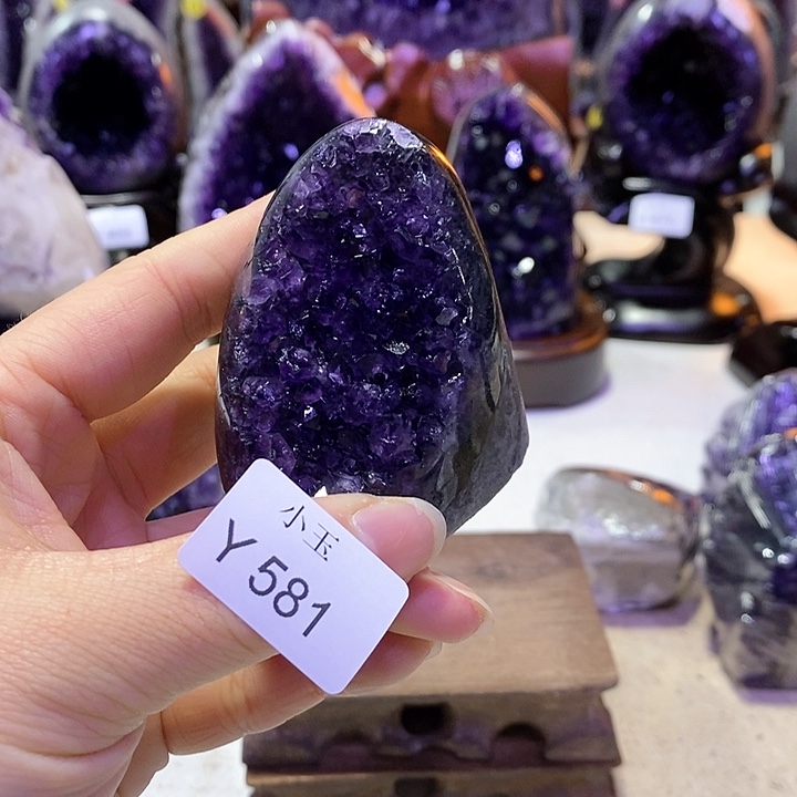 水晶摆件未镶嵌摆件