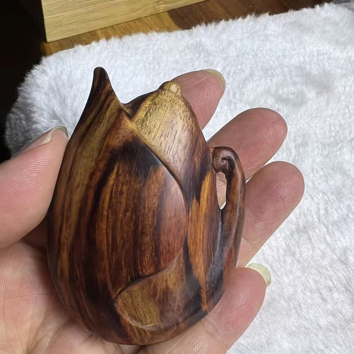 艺轩手工雕刻小物件