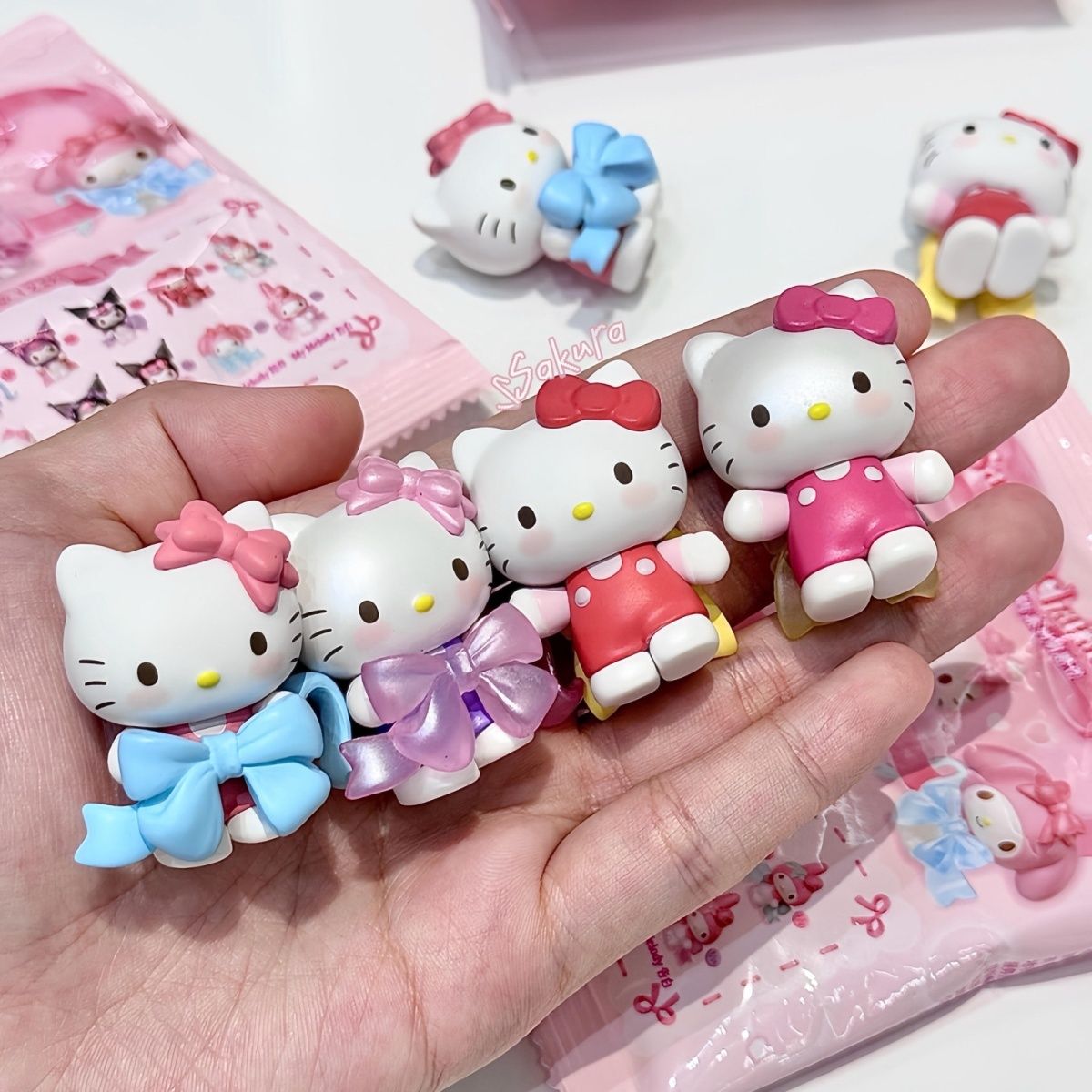 【拆盒】名创优品爱意蝴蝶结萌趣豆凯蒂猫库洛米盲盒萌粒摆件