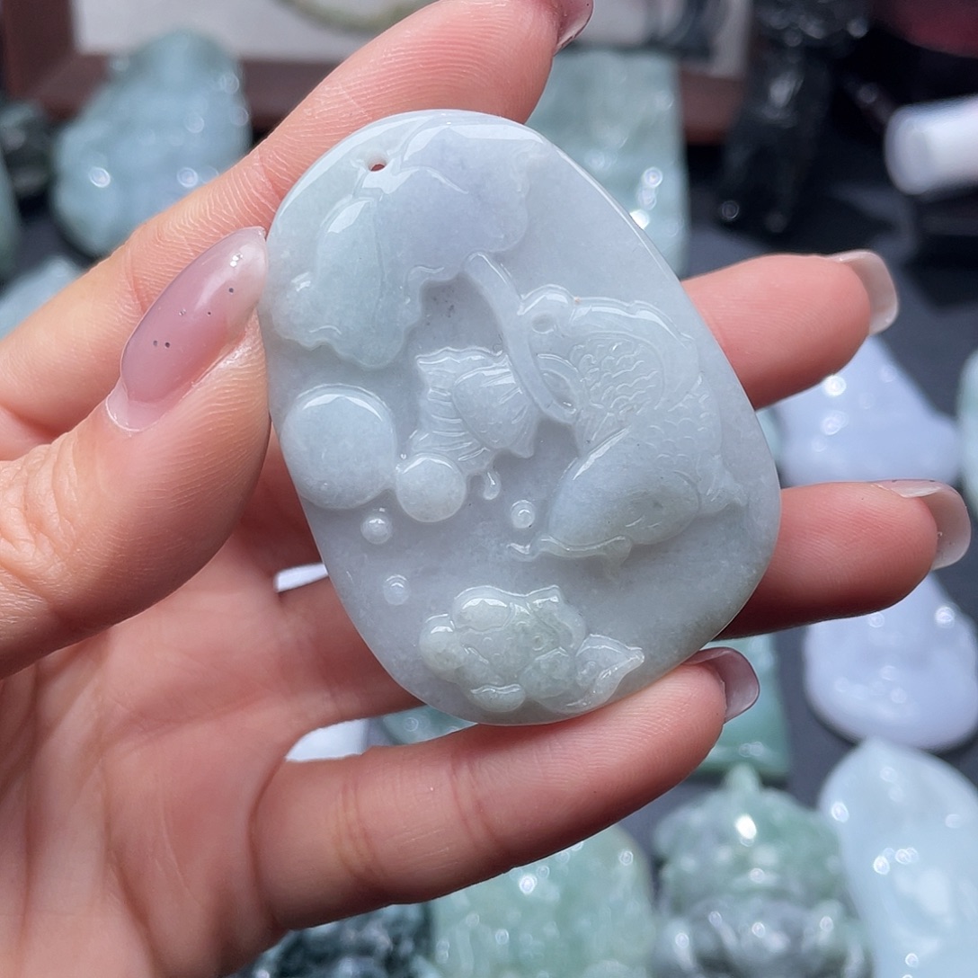 翡翠未镶嵌颈饰翡翠