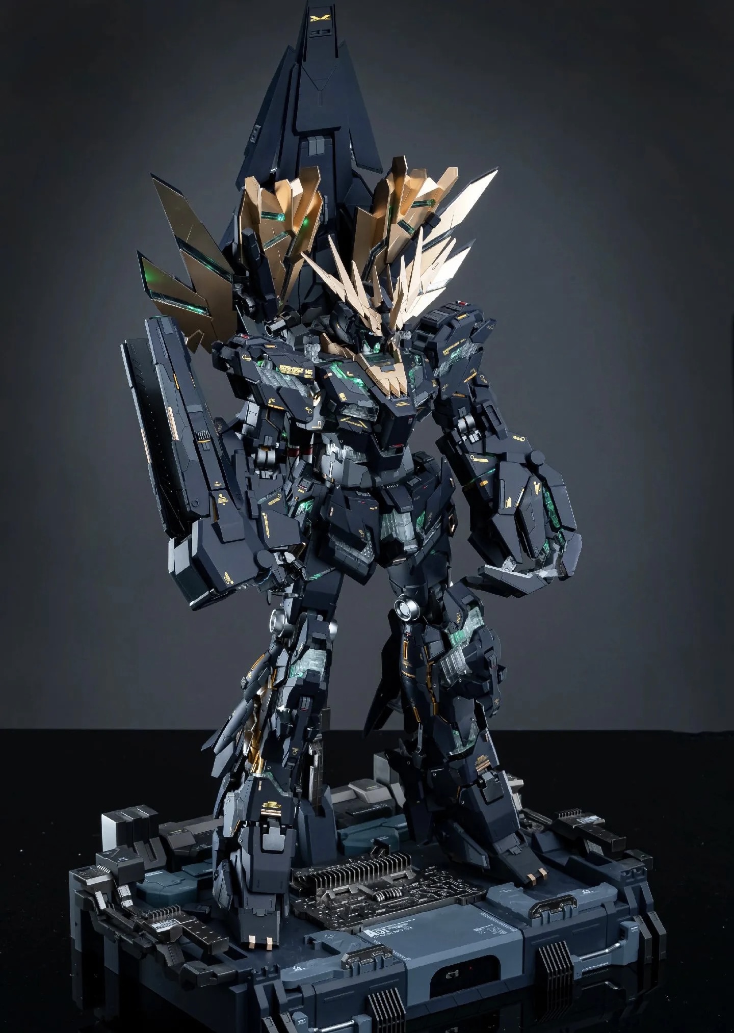 萌粒高达PG菲尼克斯完美独角兽能天使强袭自由拼接积木手办