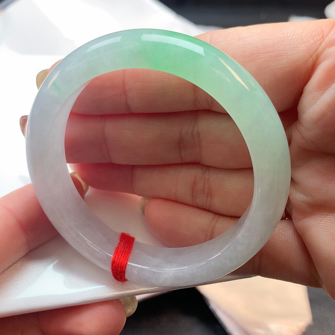 翡翠手镯未镶嵌正圈2237