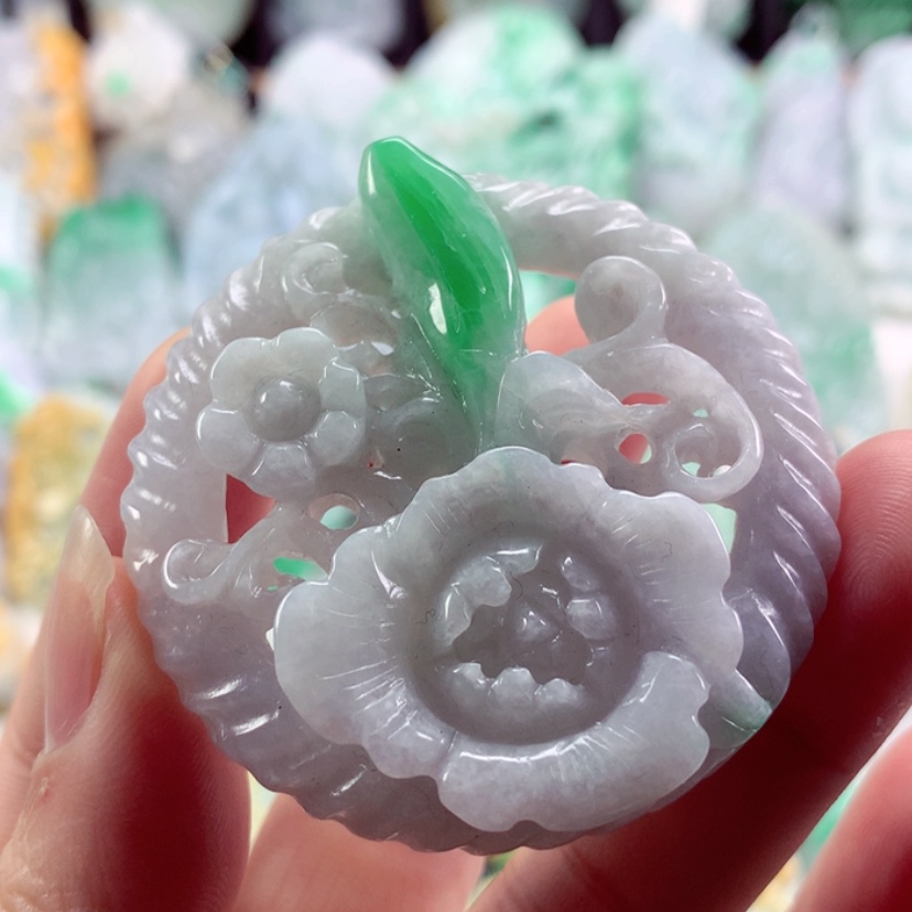 【闪购商品】翡翠吊坠(不含链)未镶嵌
