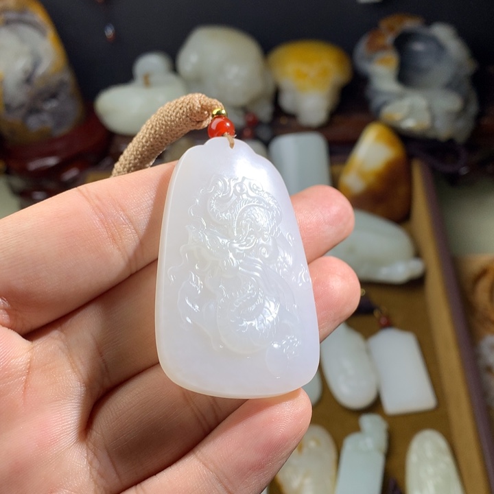 和田玉未镶嵌挂件