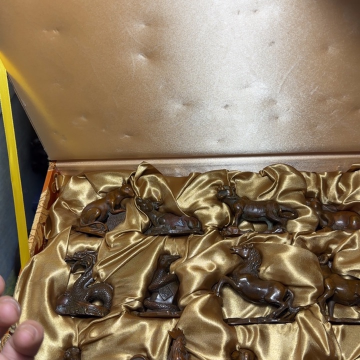 铜器把玩摆件链接