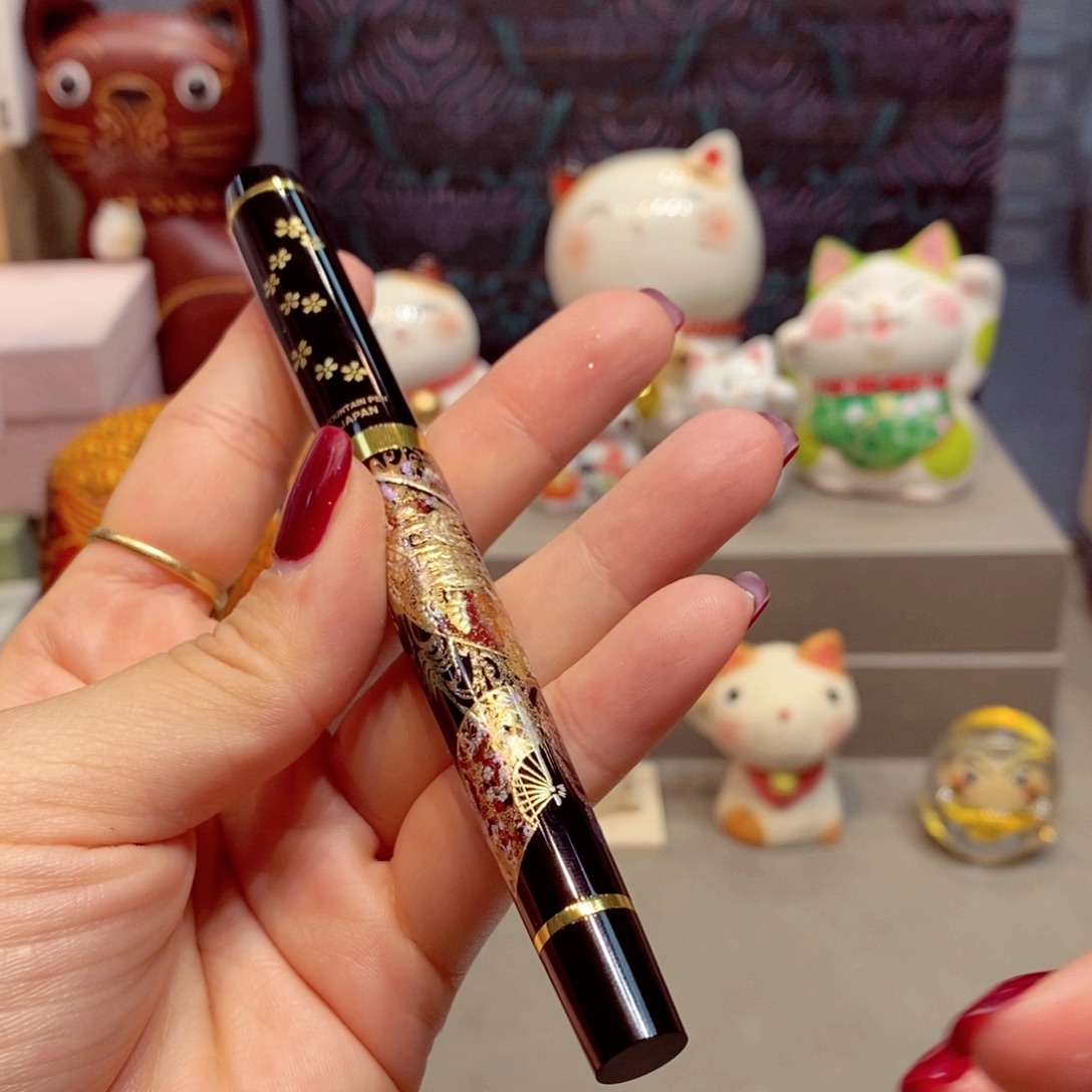 如图所示 观兰器物