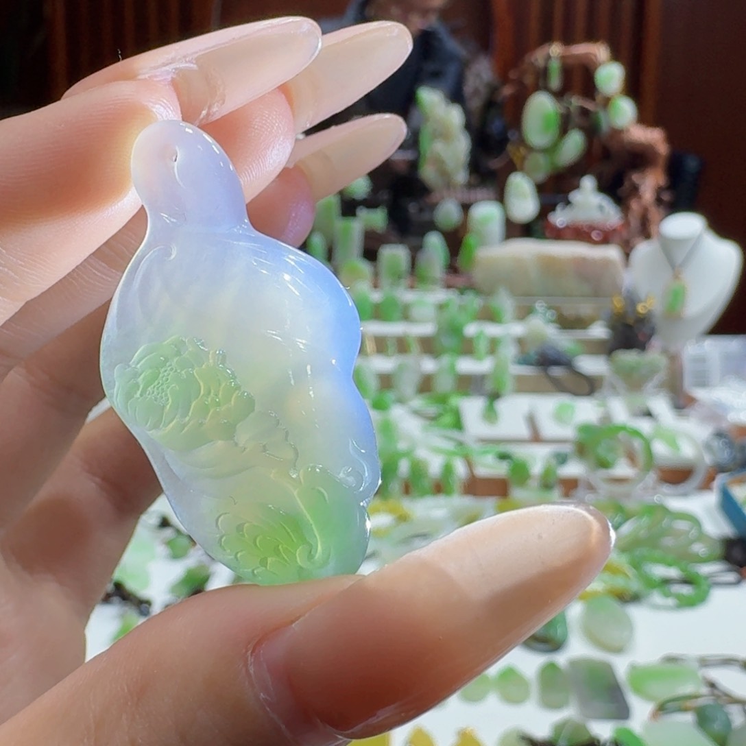 和田玉紫翠花开富贵未镶嵌