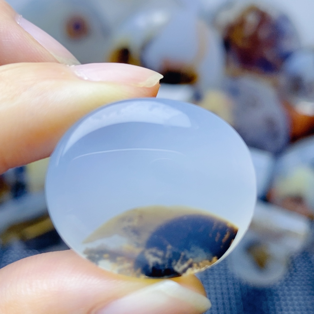 玛瑙/玉髓未镶嵌珠宝奇石