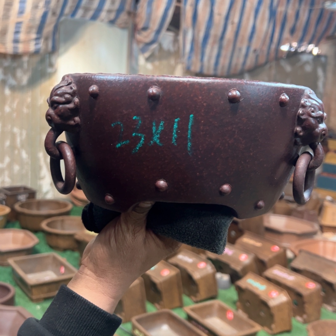 紫砂花盆紫砂花盆