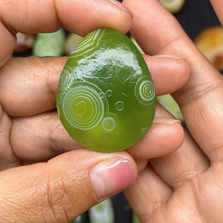 水滴款饰品奇石无孔