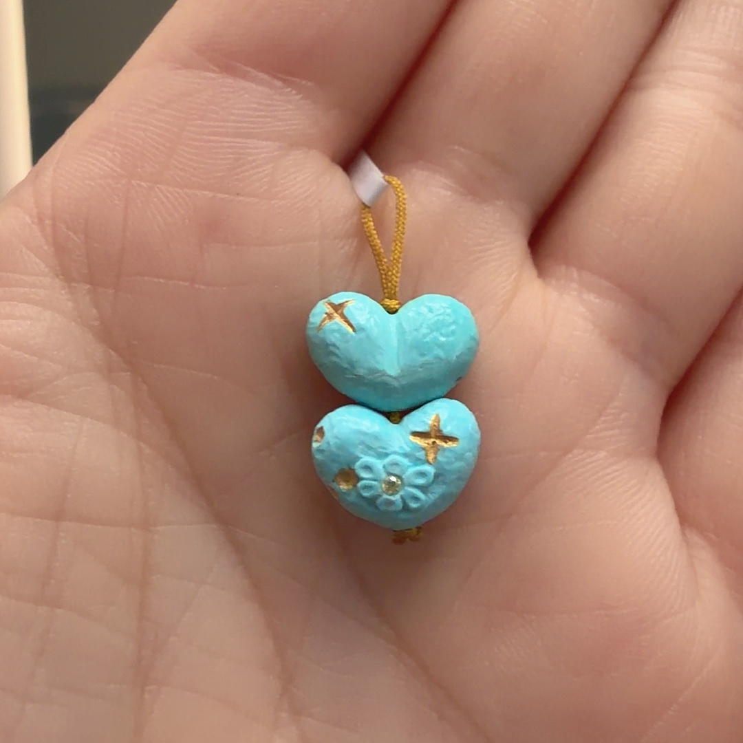 绿松石未镶嵌颈饰