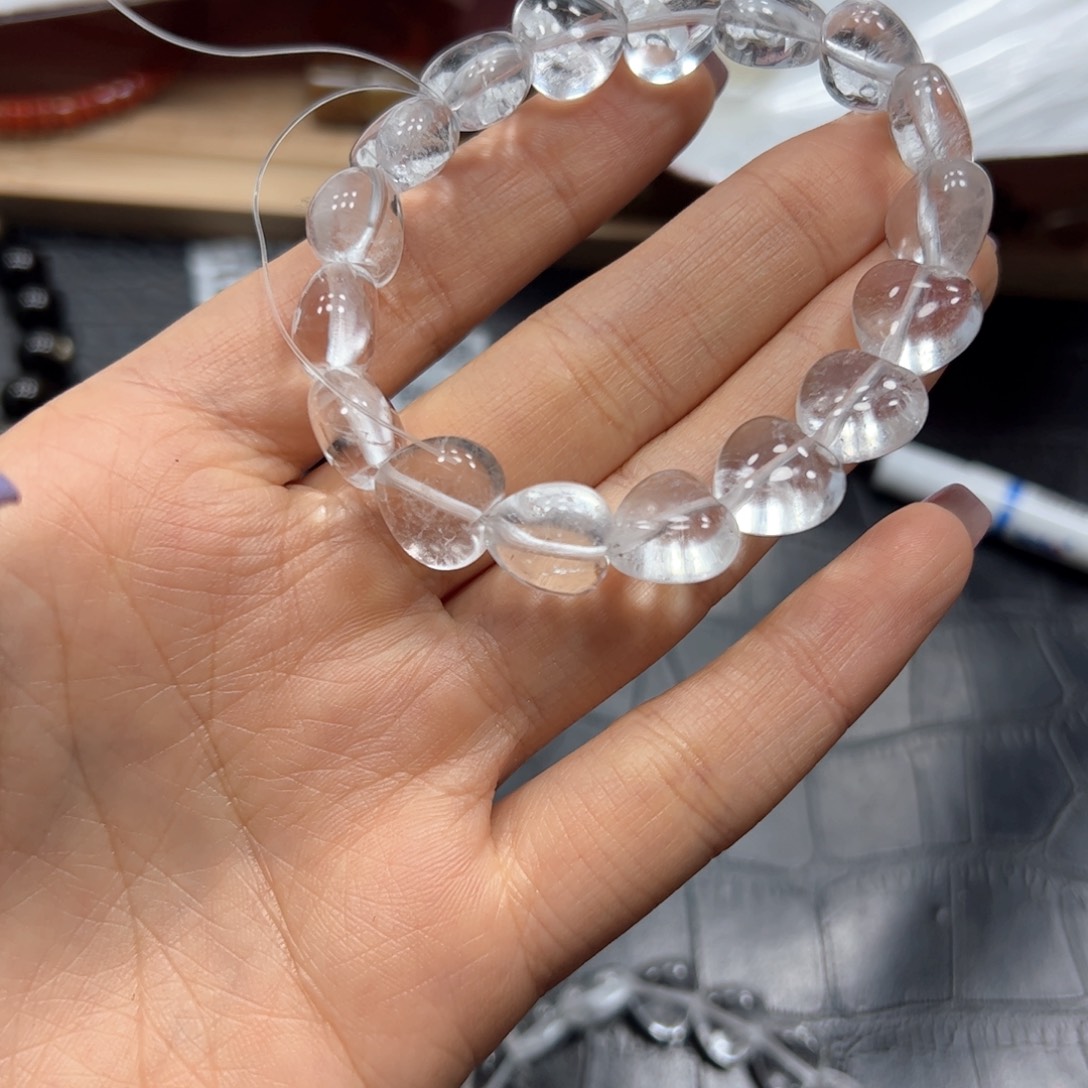 银S925镶嵌手链烟晶白水晶爱心手链