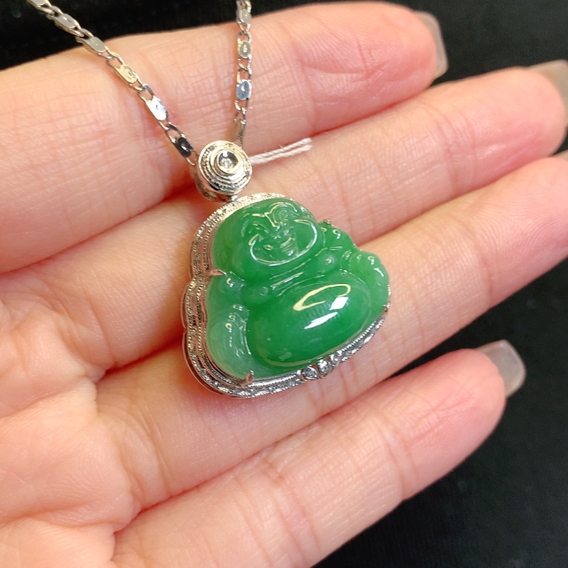 【闪购商品】翡翠18K金镶嵌颈饰佛公