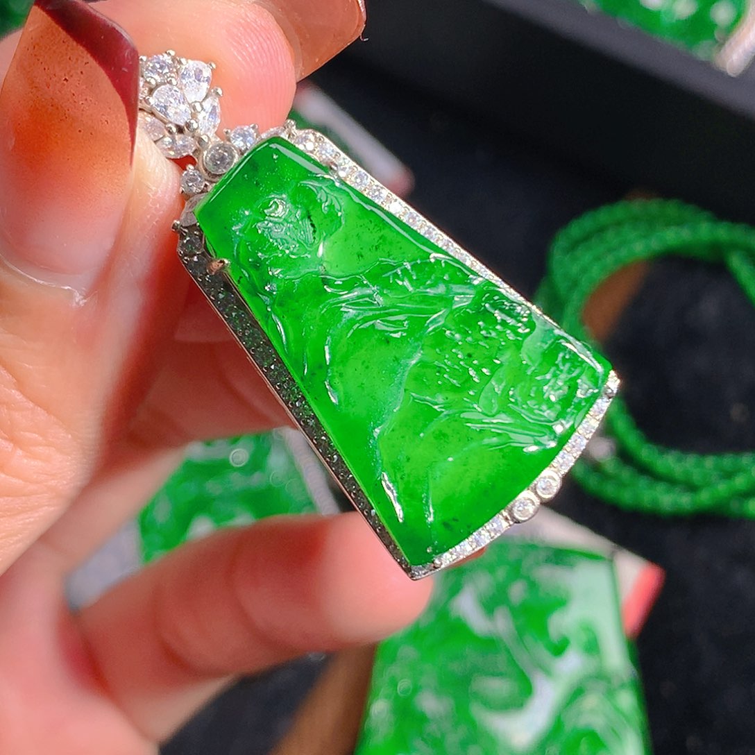 翡翠吊坠(不含链)未镶嵌