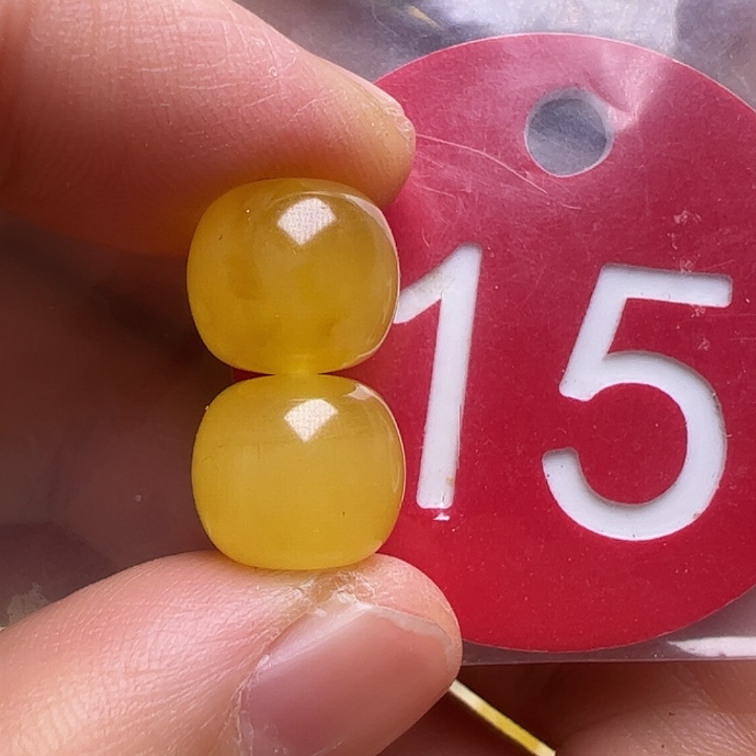 蜜蜡未镶嵌珠宝奇石10.2m m