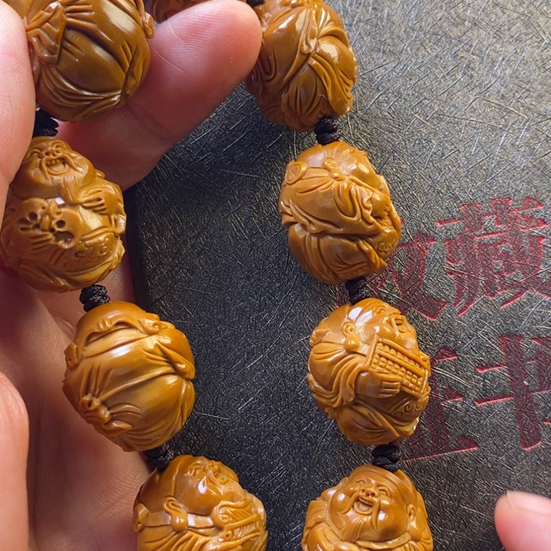 橄榄核手串八方来财