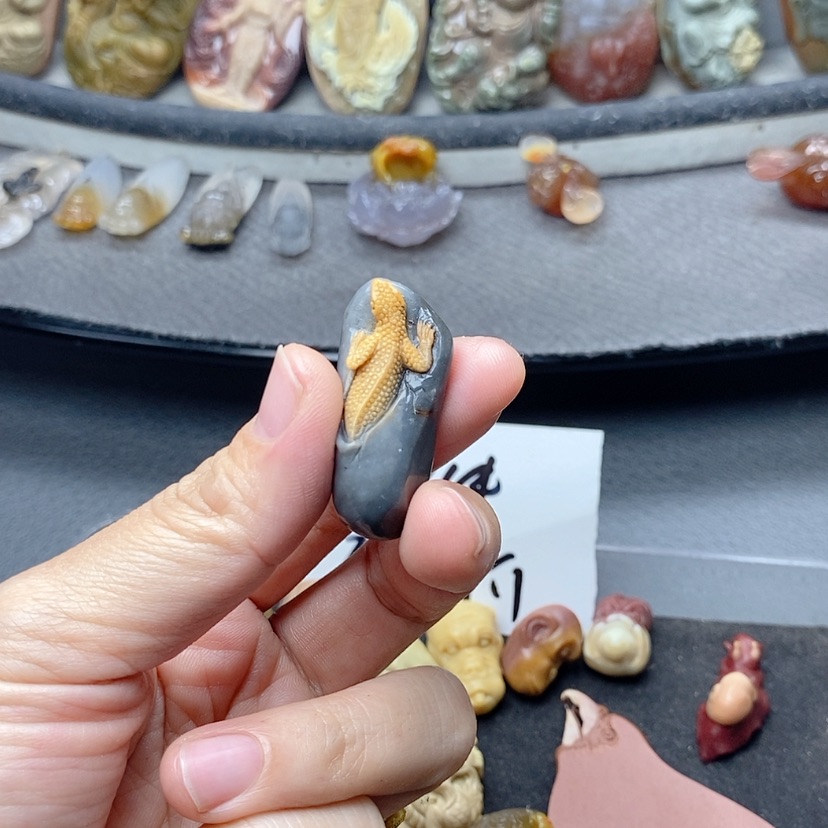 【闪购商品】定制石英质玉吊坠14K金镶嵌