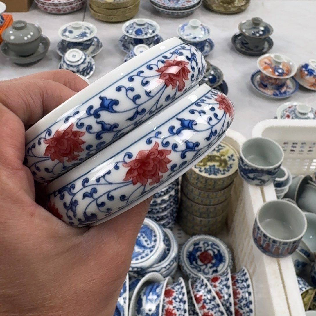 单***婷摆件釉里红缠枝莲盖置拍一发二