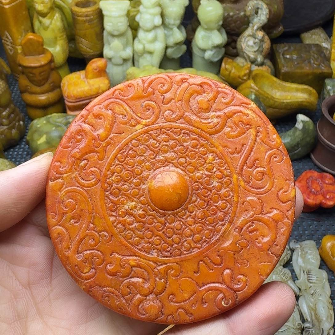 白玉菩提吊坠。。。