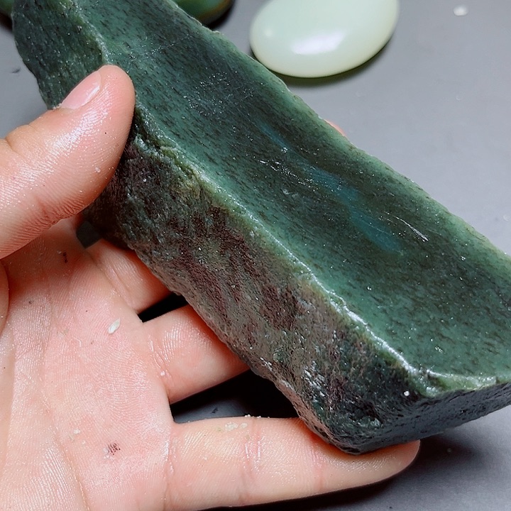 和田玉未镶嵌珠宝奇石