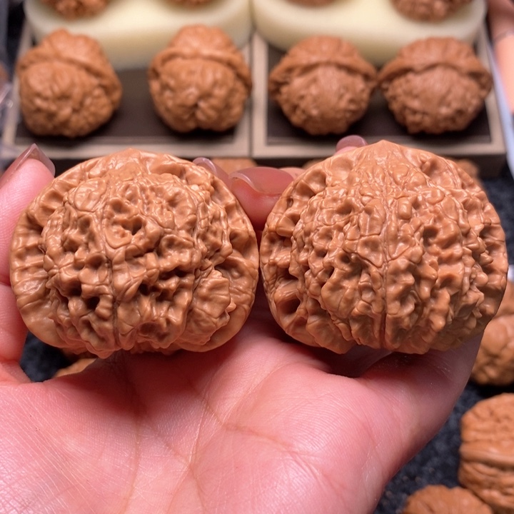 文玩核桃把件精品大官帽48