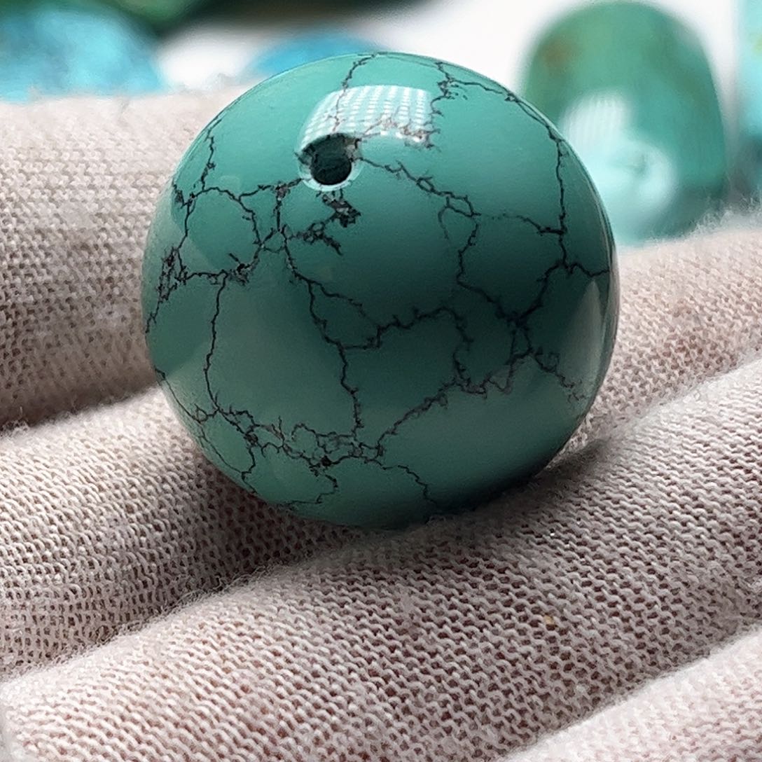 绿松石珠宝奇石未镶嵌形**离