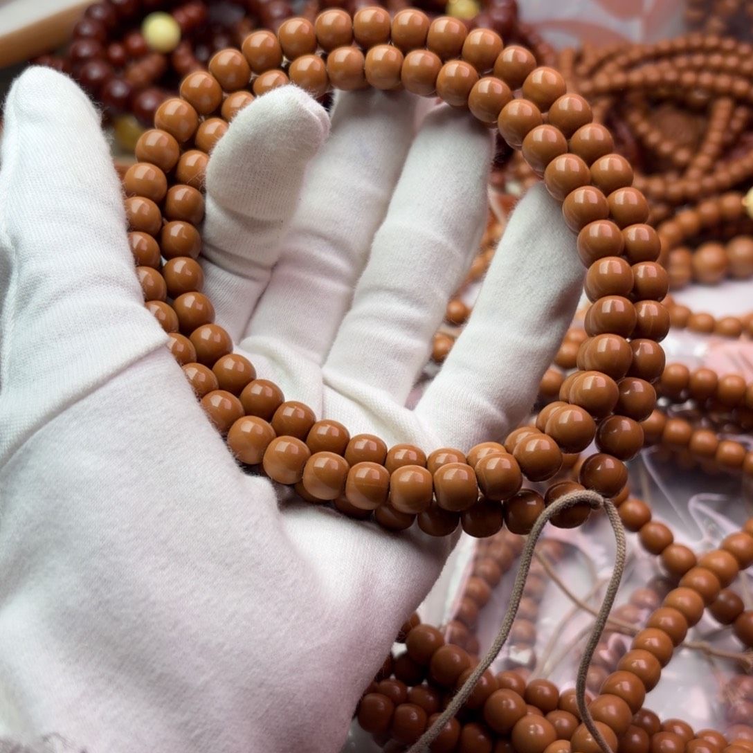 猴头核桃吊坠小馒头