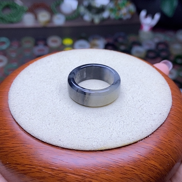 和田玉戒指未镶嵌18.4山河