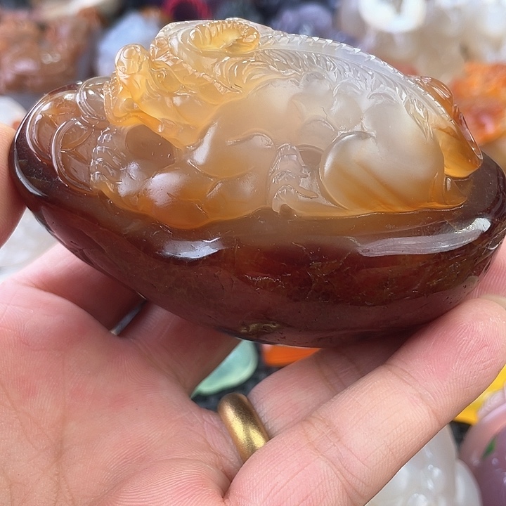 未镶嵌天然 玛瑙/玉髓战**己