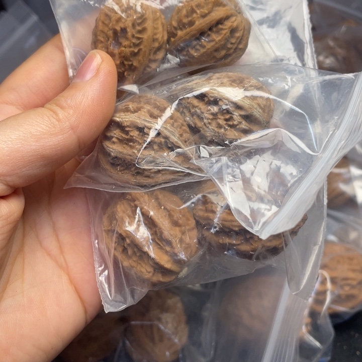 文玩核桃吊坠三对手捻