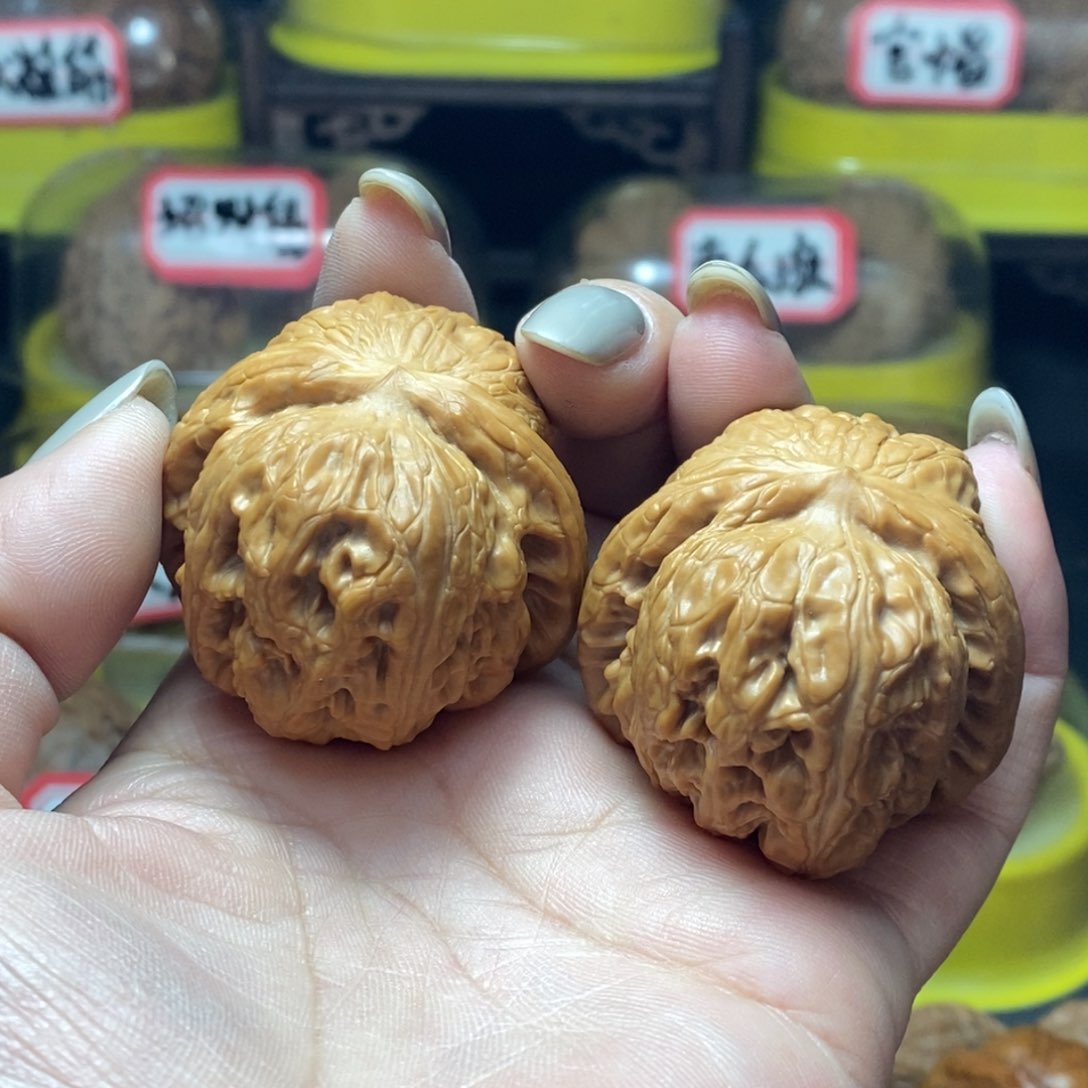 文玩核桃把件13号元宝43尺