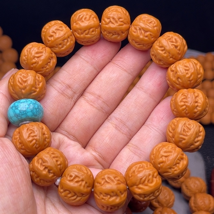 猴头核桃吊坠17麻花串绿