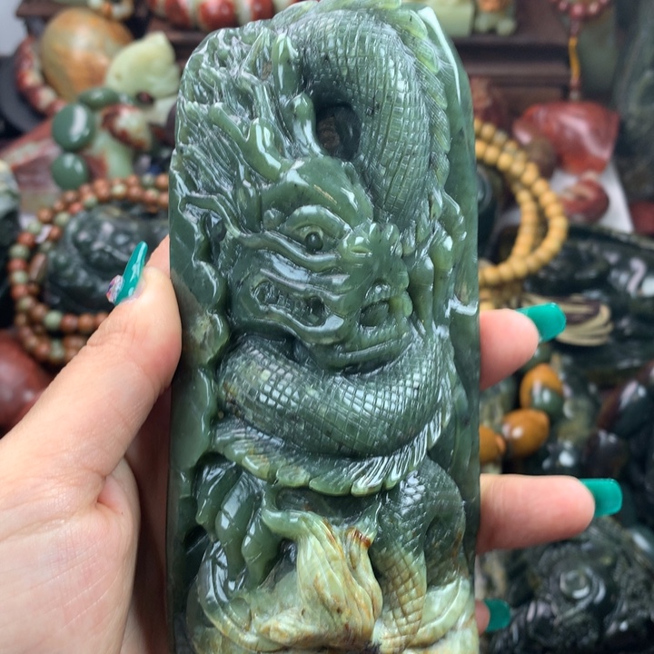 岫岩河磨玉（透闪石质玉）把件未镶嵌