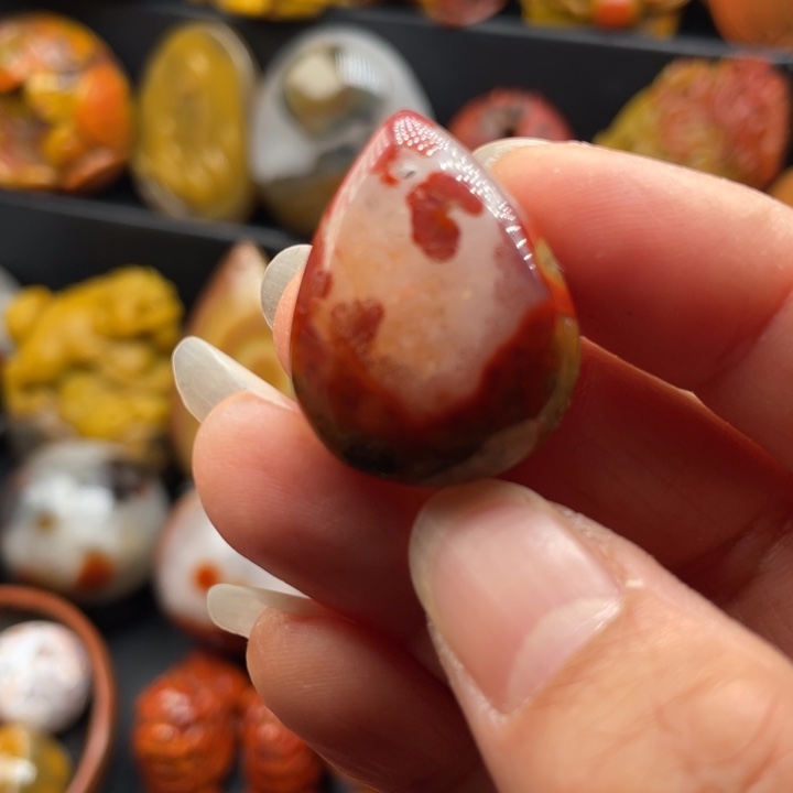 玛瑙/玉髓未镶嵌颈饰