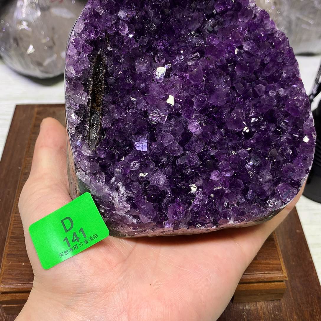 紫晶大型摆件（非配饰）未镶嵌