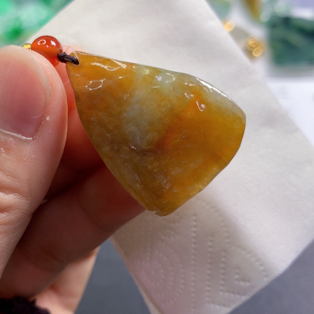 【闪购商品】翡翠吊坠(不含链)未镶嵌