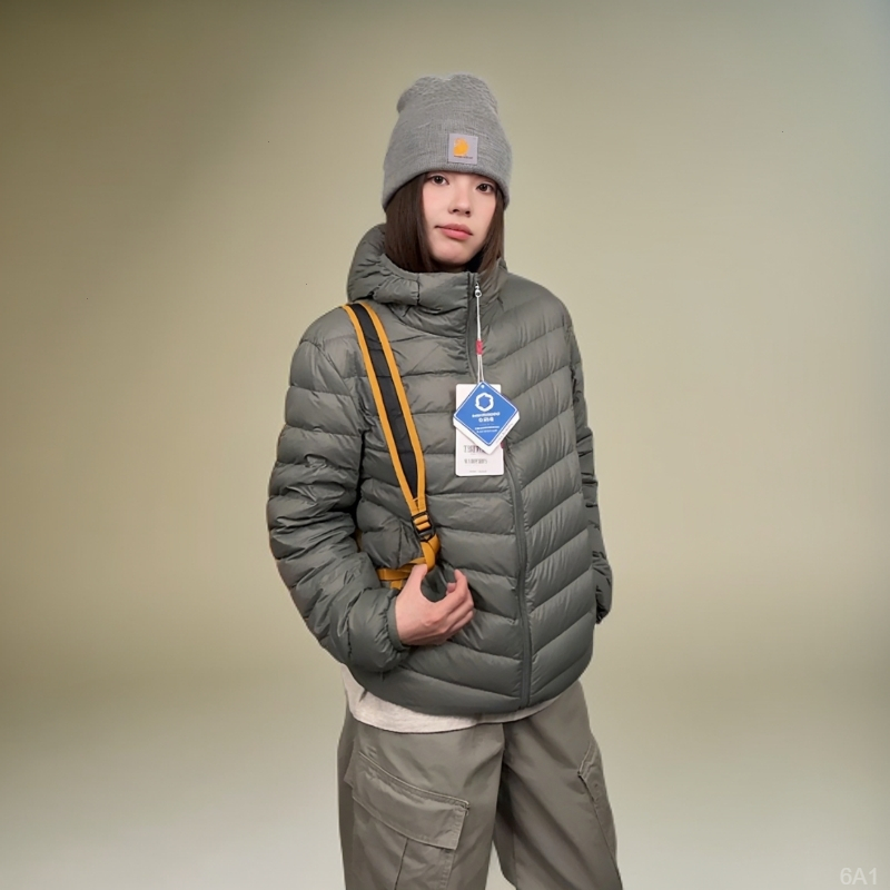 轻白鸭绒短款连帽外套女冬季加厚保暖防寒服羽绒服男户外薄款排骨