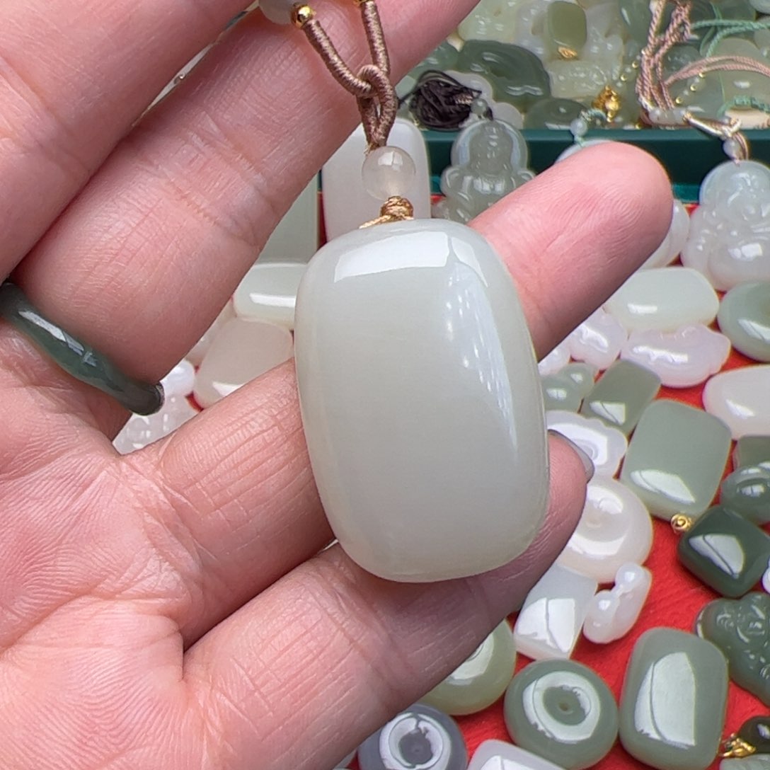 和田玉颈饰未镶嵌喜*✨