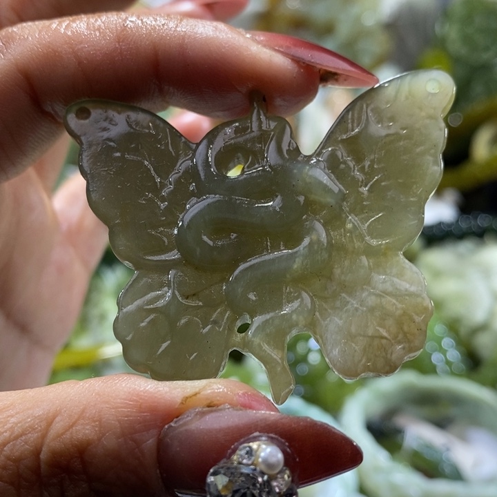 岫玉未镶嵌岫玉吊坠