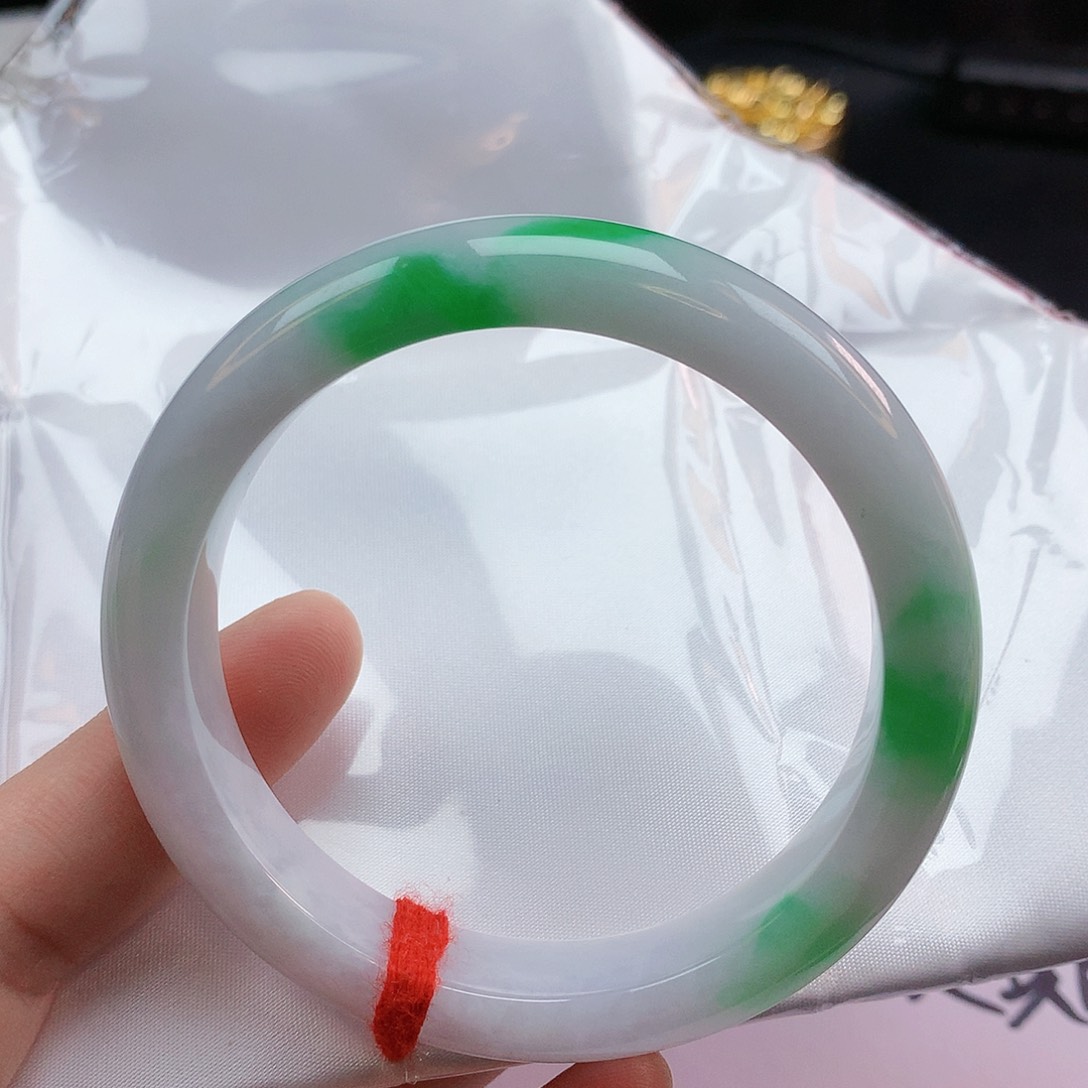翡翠手镯未镶嵌57圈2445