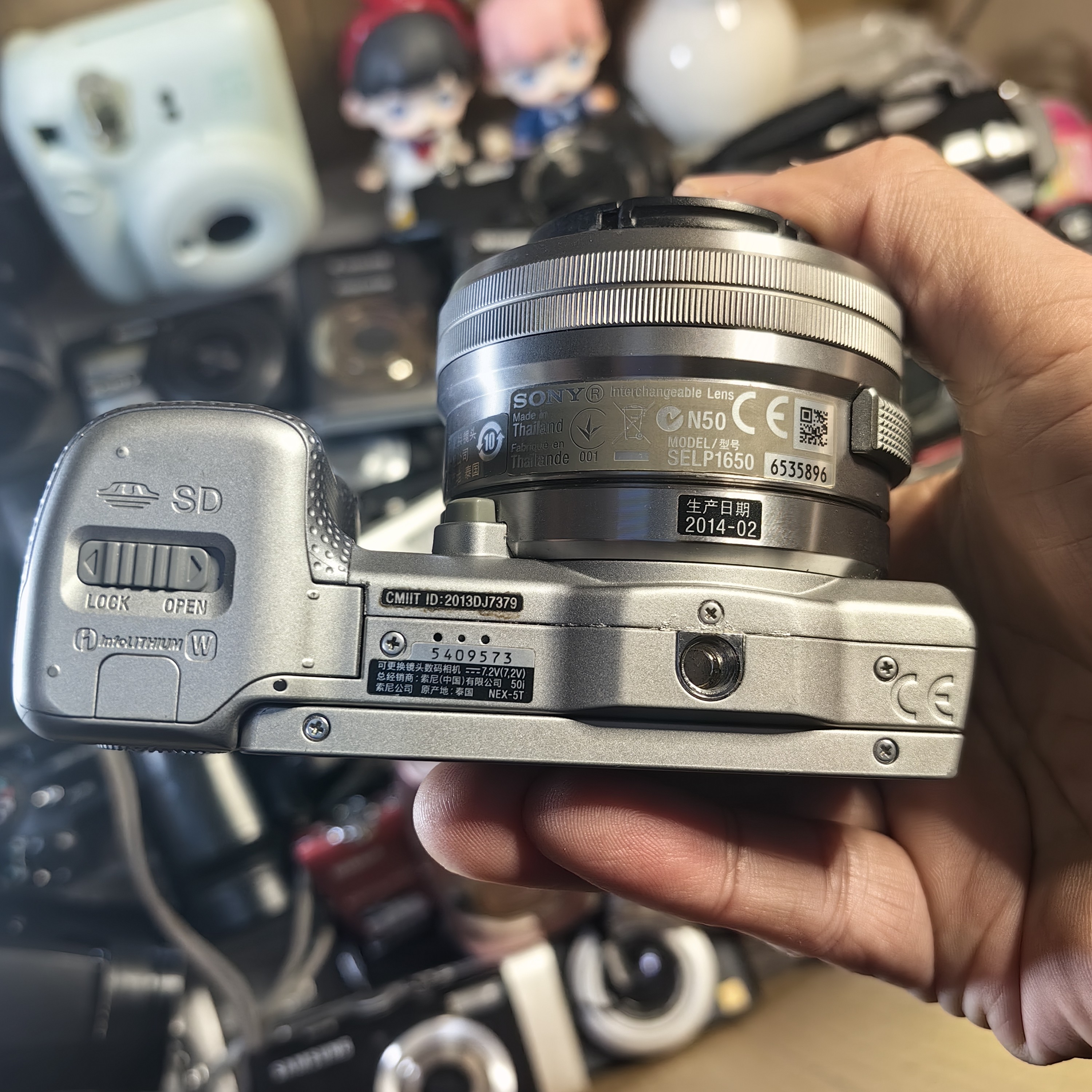 9新 Sony/索尼 索尼5t反屏，功能全好，没有闪光灯，品相如图