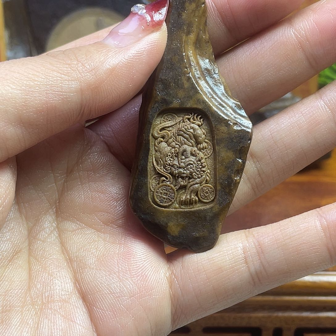 戈壁石248856324488966322589
