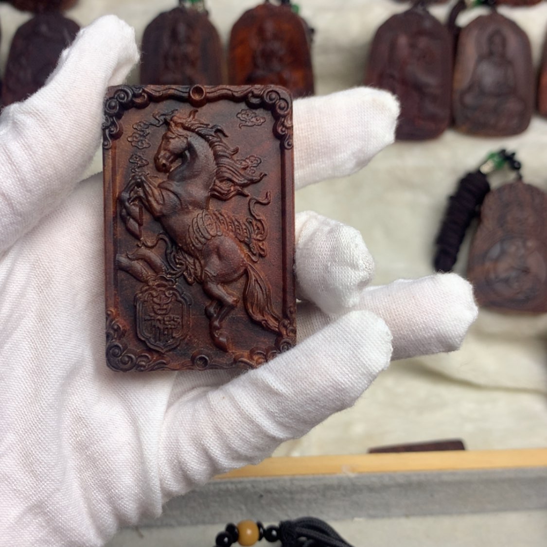 【闪购商品】手串/手链黄花梨/降香黄檀蔡****号