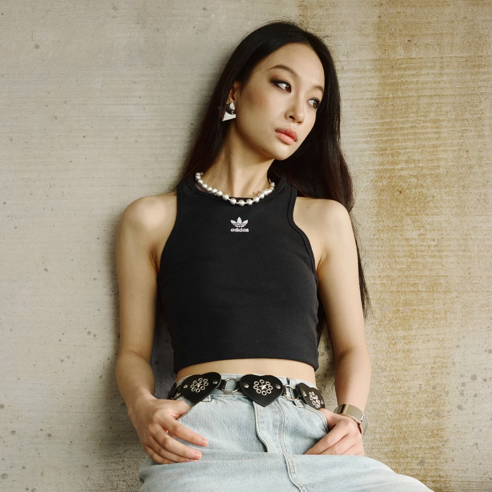 adidas/阿迪达斯【商场同款】女子工字运动舒适修身百搭背心IW5736