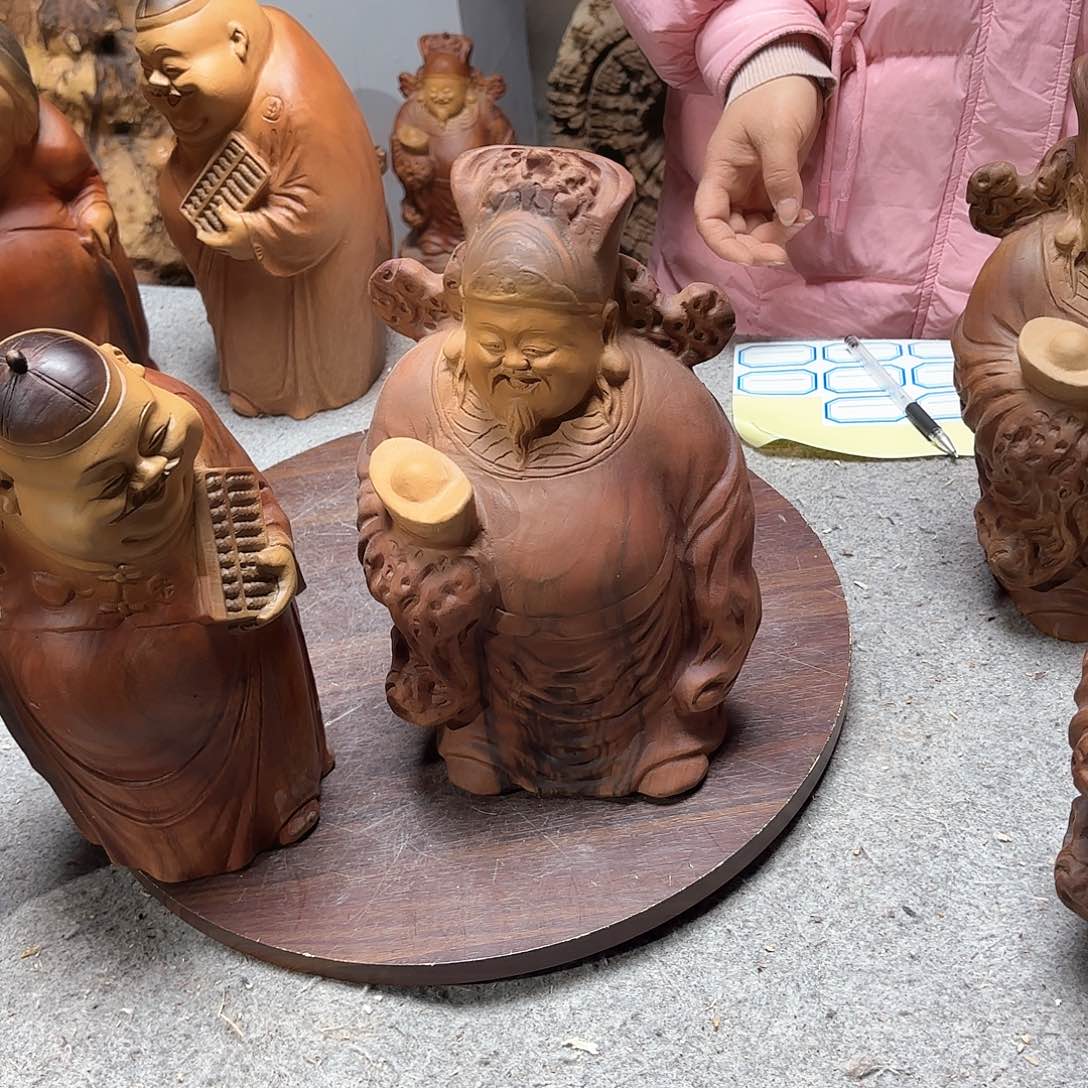 香樟木未****⁹香樟木财神