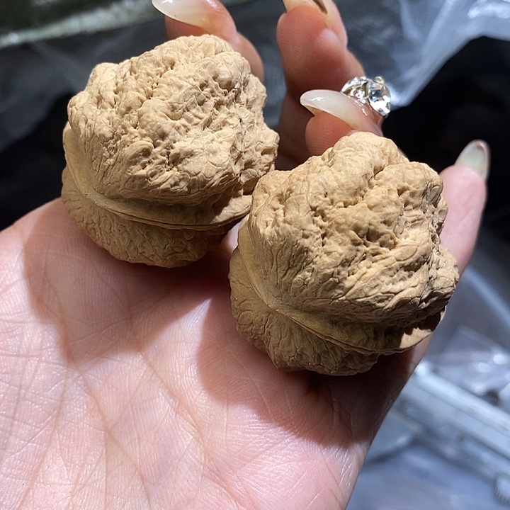核桃云南野生铁核桃85号38mm
