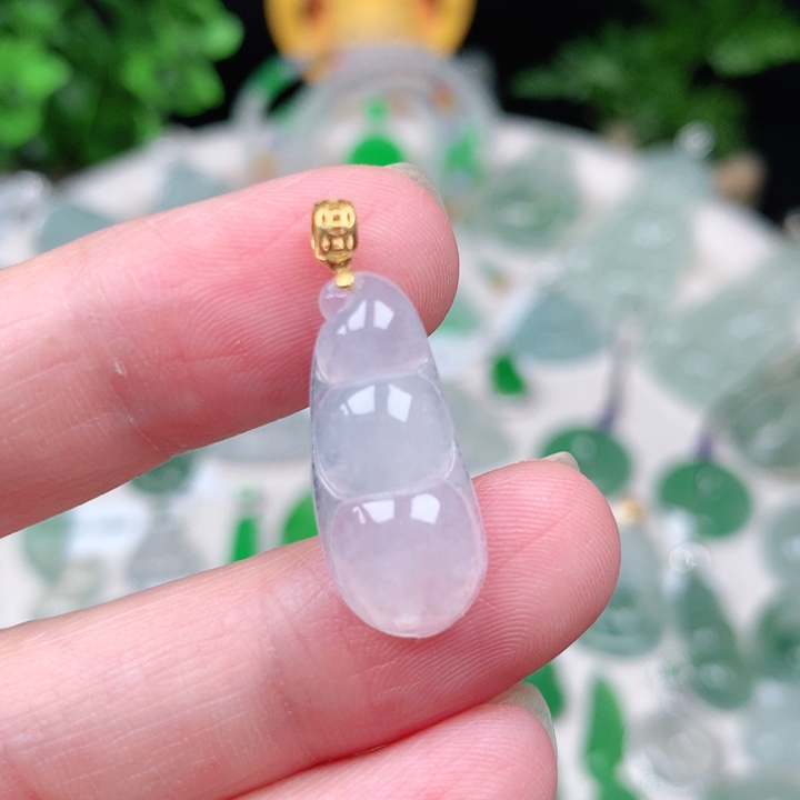 翡翠18K金镶嵌颈饰缅甸天然A货翡翠